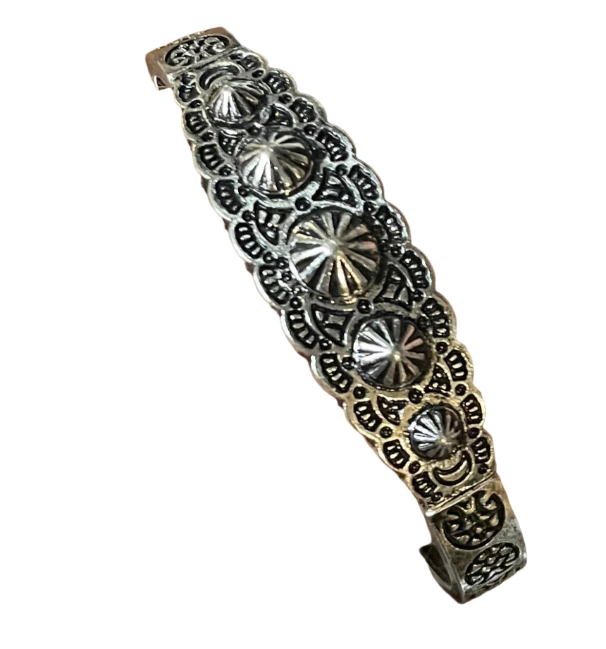 RIVET RANCH BRACELET