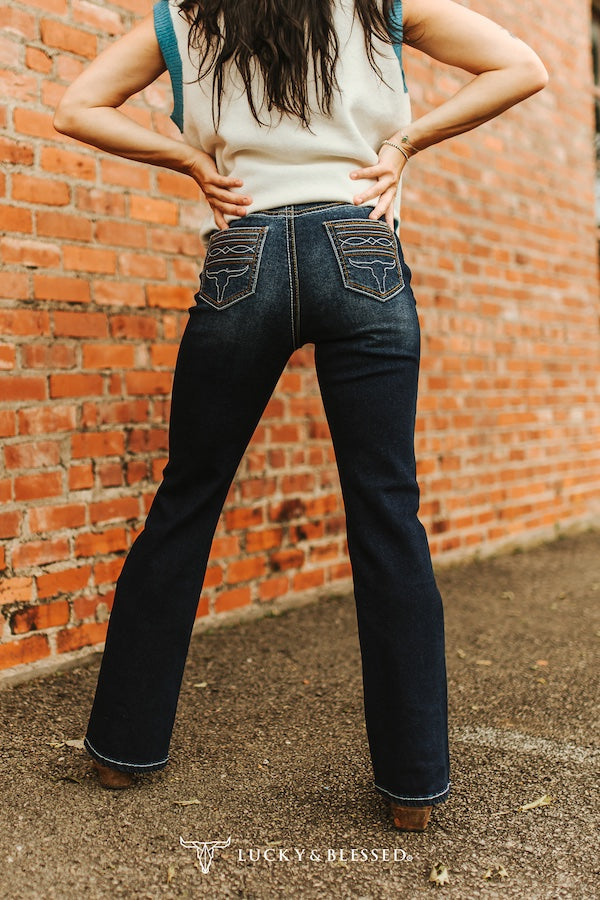 CATTLE CREEK BOOT CUT JEANS