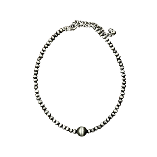 CENTER BEAD NAVAJO NECKLACE