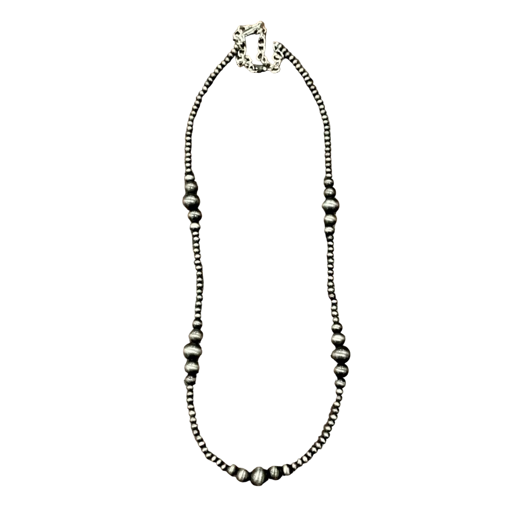 CLUSTER NAVAJO STYLE NECKLACE - 22" SILVER