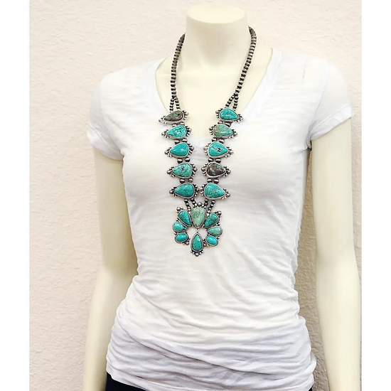EIGHTEEN TURQ SQUASH BLOSSOM NECKLACE - LG PEARL