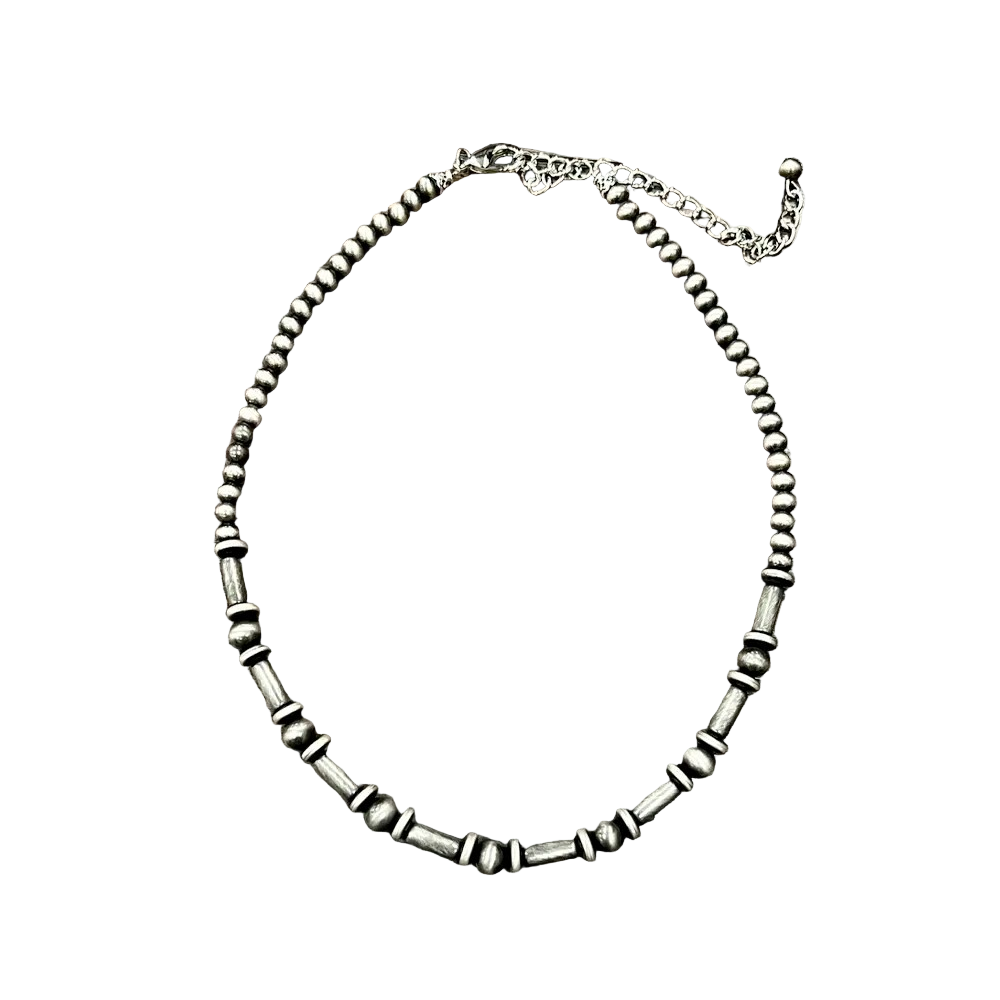 LONG AND FLAT BEAD NAVAJO NECKLACE