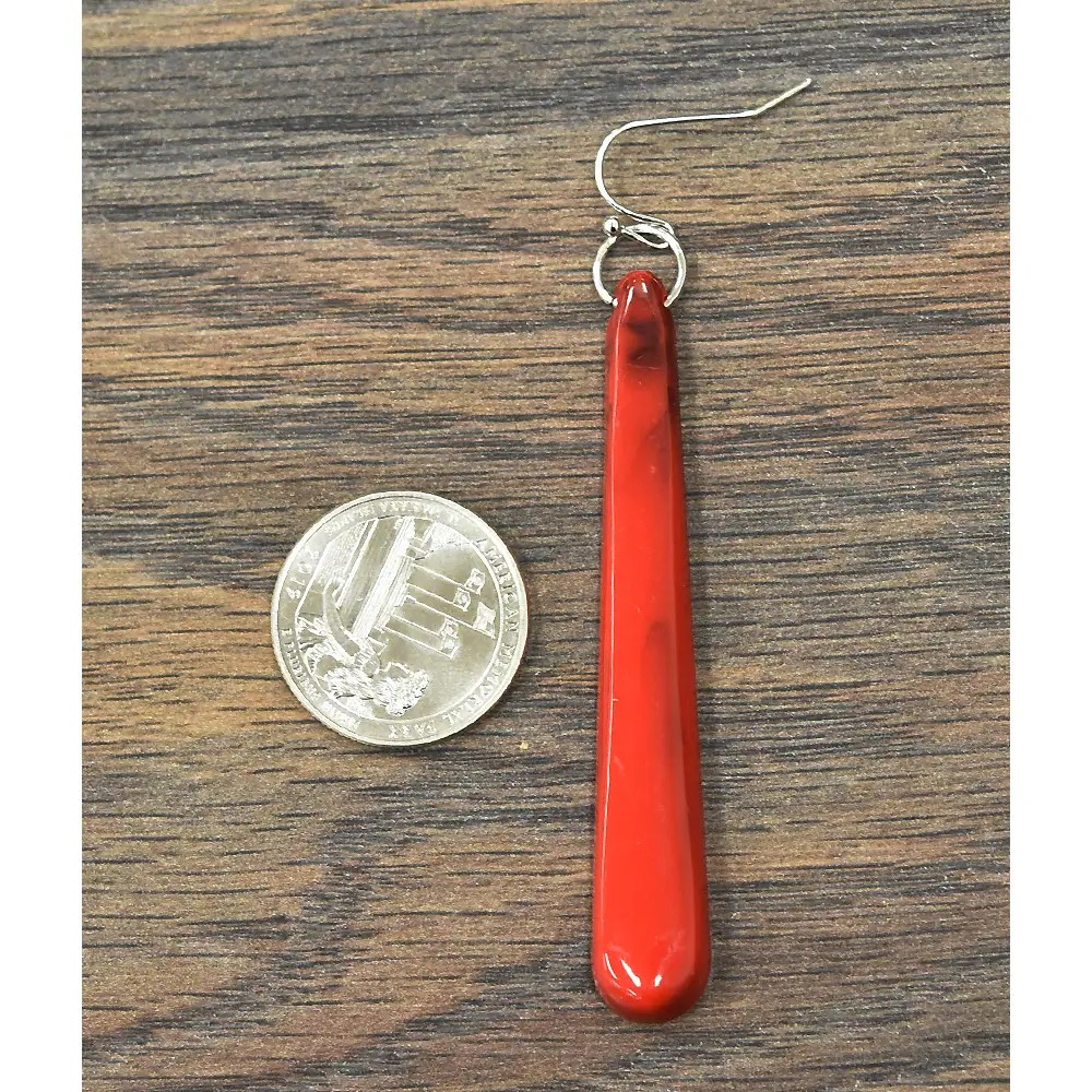RED OYSTER STYLE DANGLE EARRINGS