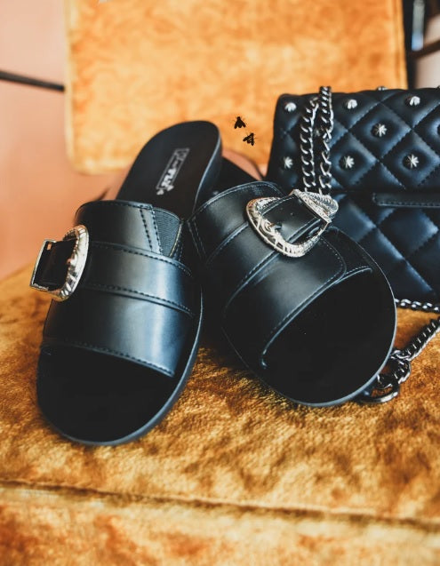 SLICK & SLIDES