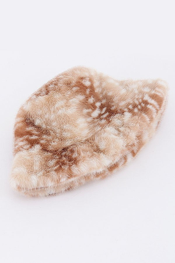 SPOTTED FUR BUCKET HAT