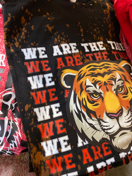 Load image into Gallery viewer, WE ARE THE TIGERS - BLACK
