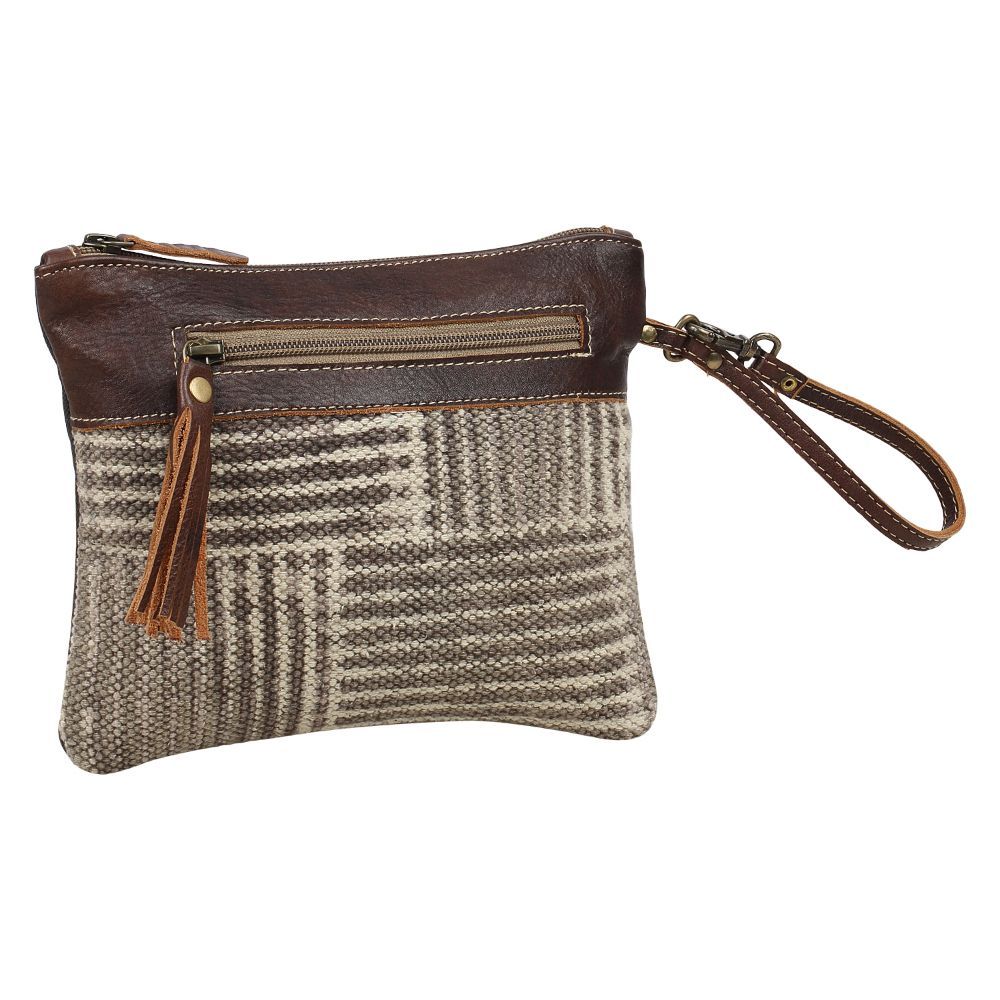 PUZZLED POUCH