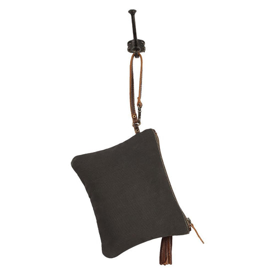 PUZZLED POUCH